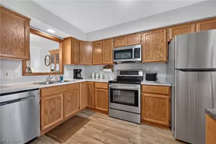 2043 Summer Evening Dr, Canal Fulton, OH 44614 - Photo 16