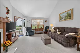 2043 Summer Evening Dr, Canal Fulton, OH 44614 - Photo 8