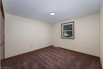 389 Stonewood Street, Canal Fulton, OH 44614 - Photo 12