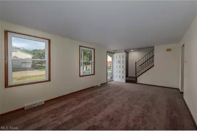 389 Stonewood Street, Canal Fulton, OH 44614 - Photo 2