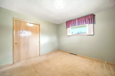 6161 Winchester Drive, Green Hills, OH 44131 - Photo 22