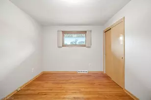 6161 Winchester Dr, Green Hills, OH 44131 - Photo 20