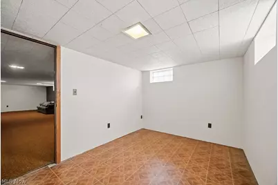 6161 Winchester Drive, Green Hills, OH 44131 - Photo 28