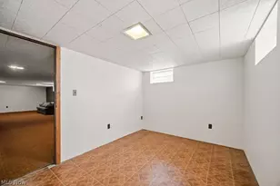 6161 Winchester Dr, Green Hills, OH 44131 - Photo 28