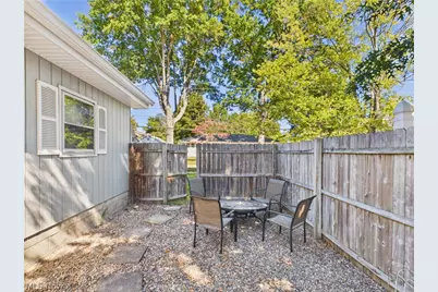 301 Vernon Street, Marietta, OH 45750 - Photo 6