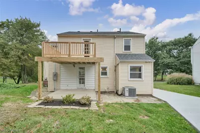 18329 Lomond Boulevard, Huber Heights, OH 44122 - Photo 36