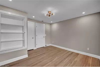 18329 Lomond Boulevard, Huber Heights, OH 44122 - Photo 18