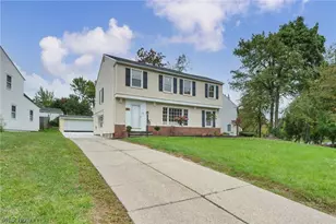 18329 Lomond Blvd, Huber Heights, OH 44122 - Photo 4