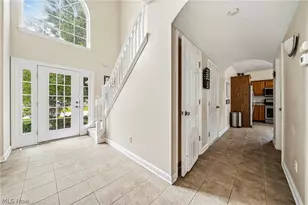 1121 Ashview Dr, Madison, OH 44057 - Photo 2