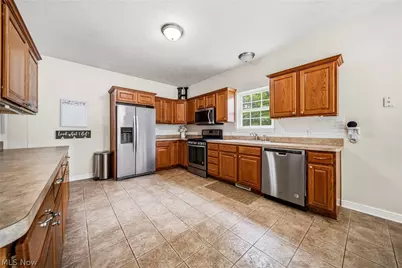 1121 Ashview Drive, Madison, OH 44057 - Photo 10