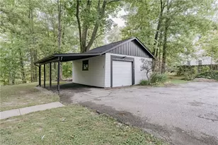 18535 Geauga Lake Rd, Chagrin Falls, OH 44023 - Photo 26