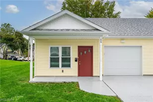 219 5th St SW, Brewster, OH 44613 - Photo 2