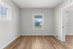 4512 Oak Park Ave, Loveland, OH 44109 - Photo 6