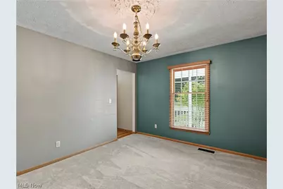 411 Dillon Road, Akron, OH 44313 - Photo 14