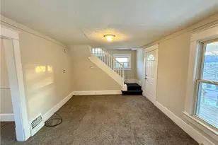 2157 10th St SW, Akron, OH 44314 - Photo 4