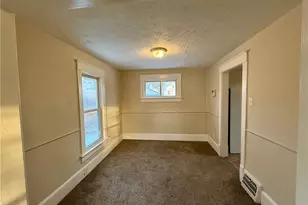 2157 10th St SW, Akron, OH 44314 - Photo 6