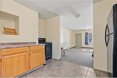 957 E Dewey Avenue, Youngstown, OH 44502 - Photo 6