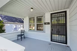 957 E Dewey Ave, Youngstown, OH 44502 - Photo 2