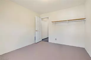 957 E Dewey Ave, Youngstown, OH 44502 - Photo 14