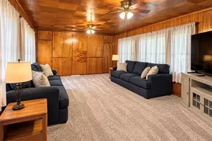2011 Normandy Cir, Zanesville, OH 43701 - Photo 6