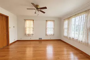 2011 Normandy Cir, Zanesville, OH 43701 - Photo 8