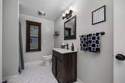 38536 E River Road, Elyria, OH 44035 - Photo 30
