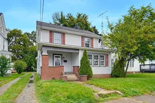 1401 Ridgeway Pl NW, Canton, OH 44709 - Photo 2