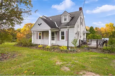 5241 Crestlawn Drive SE, East Canton, OH 44730 - Photo 6