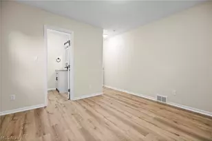 5412 Nan Linn Dr, Willoughby, OH 44094 - Photo 14