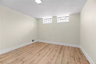 5412 Nan Linn Dr, Willoughby, OH 44094 - Photo 28