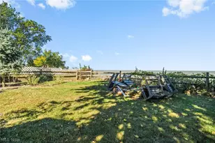 3708 Edgewater Blvd, Vermilion, OH 44089 - Photo 30