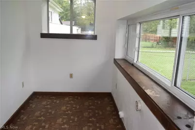 52135 Home Street, St Clairsville, OH 43950 - Photo 12