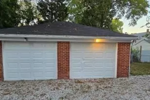 615 E Robinson Ave, Barberton, OH 44203 - Photo 4
