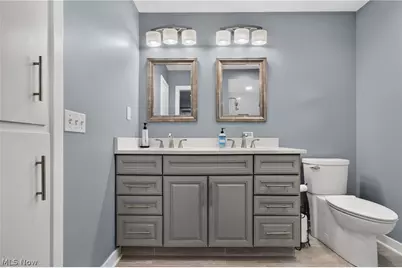 4745 Tanglewood Circle NE, Canton, OH 44714 - Photo 26