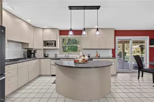 4745 Tanglewood Cir NE, Canton, OH 44714 - Photo 18