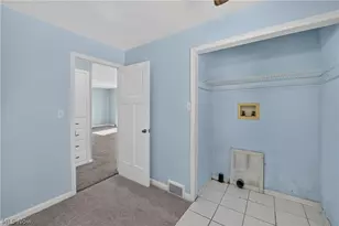 613 W Fike Ave, Orrville, OH 44667 - Photo 16
