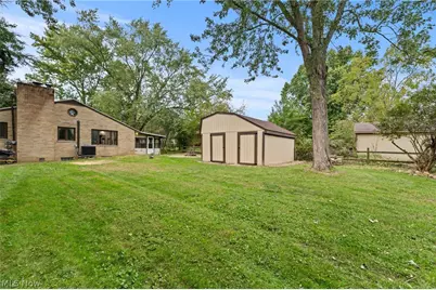 9205 Clearway Street NW, Massillon, OH 44647 - Photo 4