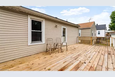 409 Smithfield Avenue, Zanesville, OH 43701 - Photo 26