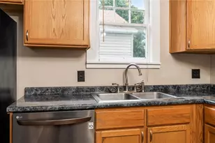 409 Smithfield Ave, Zanesville, OH 43701 - Photo 8