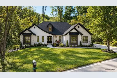 6579 Hathaway Road, Valleyview, OH 44125 - Photo 2