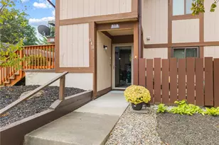 818 Kirkwall Dr, Copley, OH 44321 - Photo 2