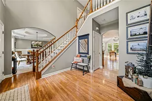 9505 Roryanna Dr, Chardon, OH 44024 - Photo 4
