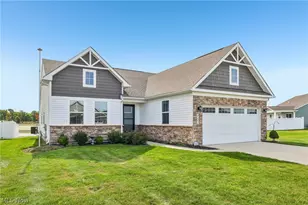 4223 Hidden Village Dr, Perry, OH 44081 - Photo 2