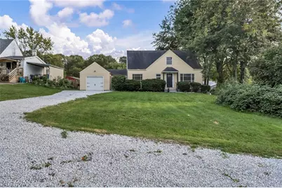 824 E Waterloo Road, Akron, OH 44306 - Photo 2