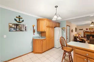 685 Guilford Rd, Vermilion, OH 44089 - Photo 10