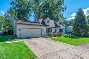 685 Guilford Rd, Vermilion, OH 44089 - Photo 2
