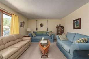 685 Guilford Rd, Vermilion, OH 44089 - Photo 4