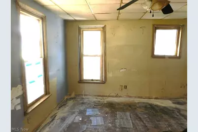 543 W 40th Street, Ashtabula, OH 44004 - Photo 6