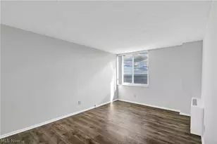 12900 Lake Ave, Oakwood, OH 44107 - Photo 20