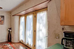 181 N Maple St, Akron, OH 44304 - Photo 12